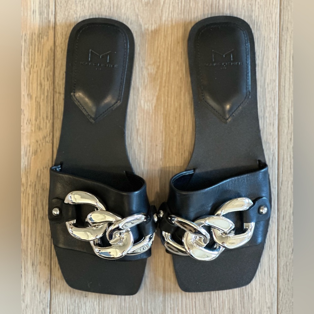 Marc Fisher Rosely Chain Slide Sandal, black leather, size 7M, NEW W TAG
